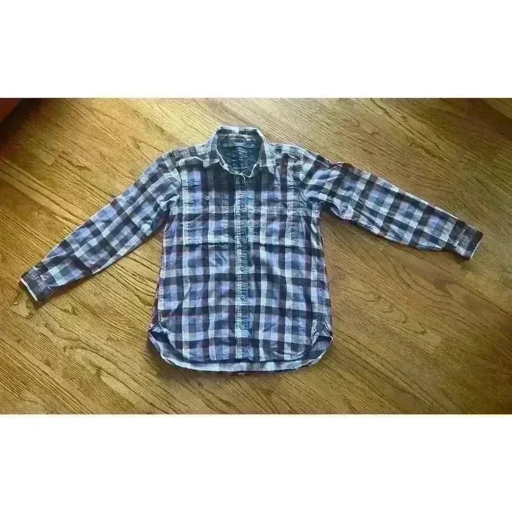 REI Women
 flannel size medium